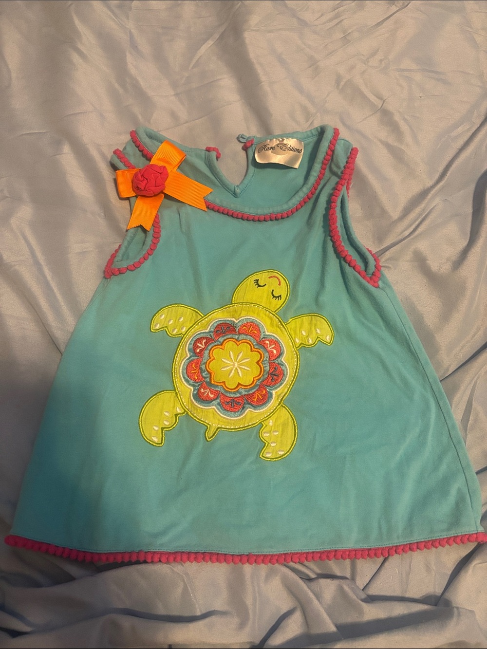 Turquoise Tank Top with Appliqué Turtle and Bow